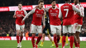 خلاف كبير بين الصحفيين الإنجليز حول فرص آرسنال في البريميرليج